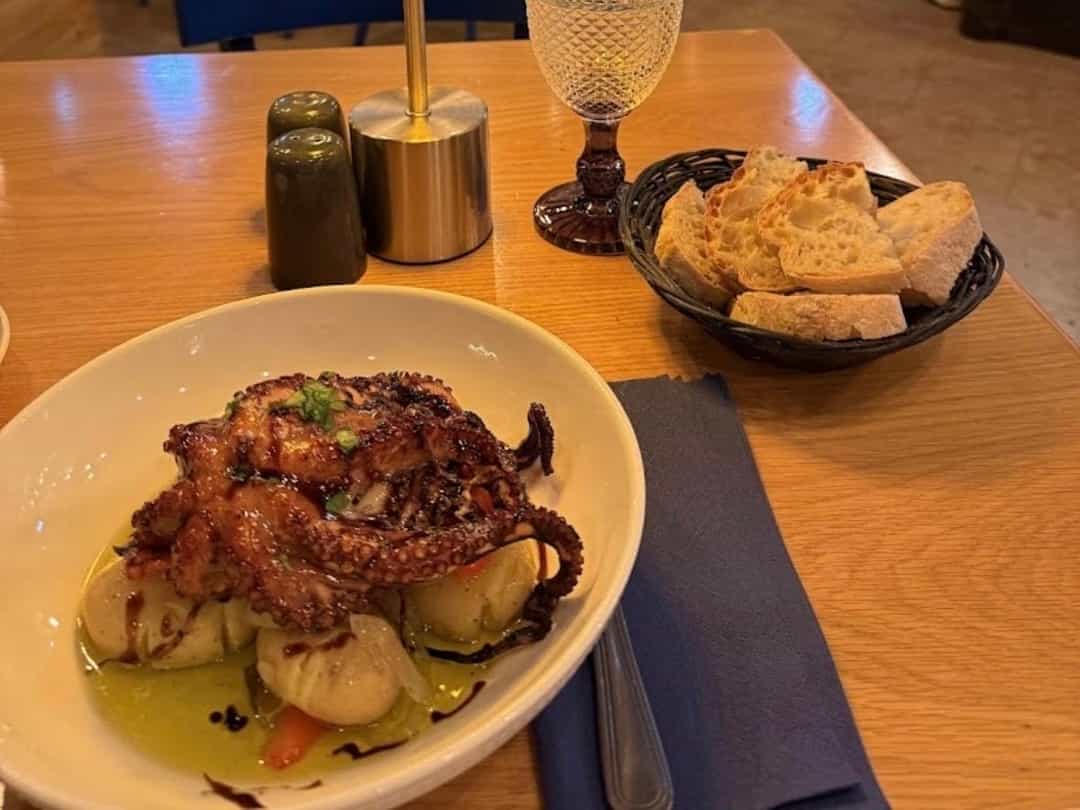 octopus lagareiro style